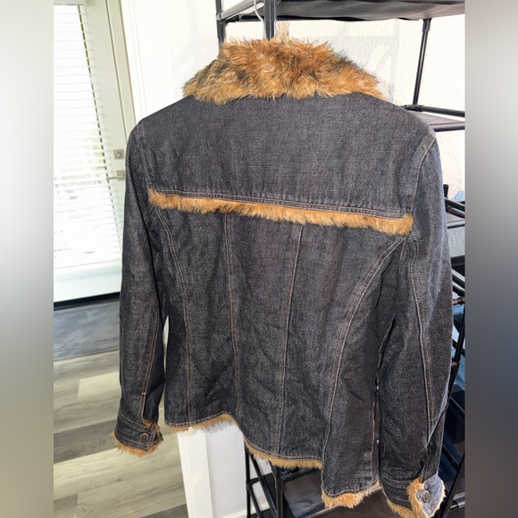 Nine West - Picture 2 of 6